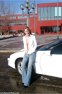 Sea Shows Off Her Tight Body Clothed Jeans In A Chevrolet Camaro
